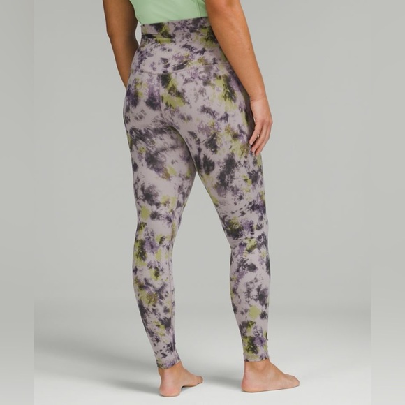 NWT  lululemon athletica Tie-Dye Leggings - Black, Green, Cream NWT - Picture 7 of 9